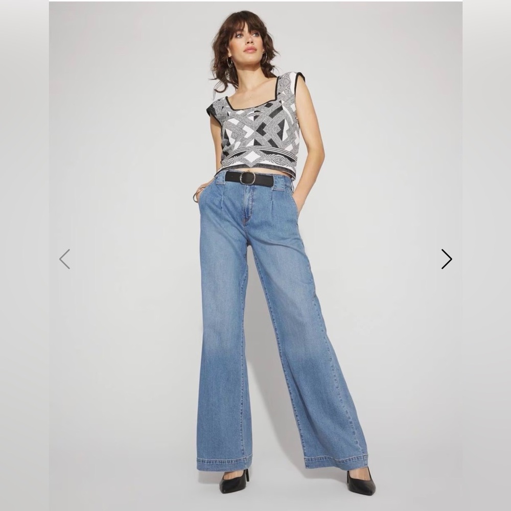White House Black Market 
High-Rise Pleated + Belted Wide-Leg Jean